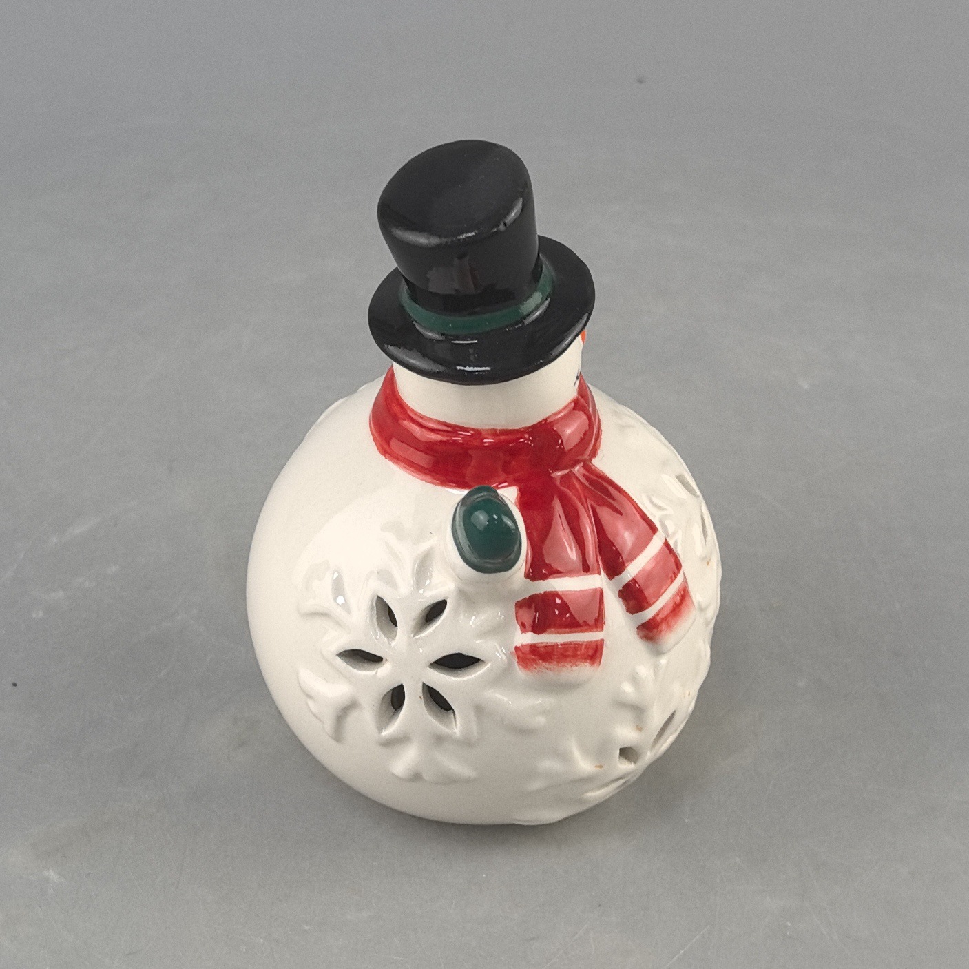 Navidad creativa transfronteriza viejo muñeco de nieve cerámica lámpara electrónica calcetines de Navidad regalo campana cerámica decoración para el hogar