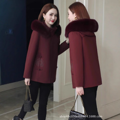 海宁派克服妈妈款尼克服中老年可拆卸獭兔毛内胆皮草外套大衣毛领
