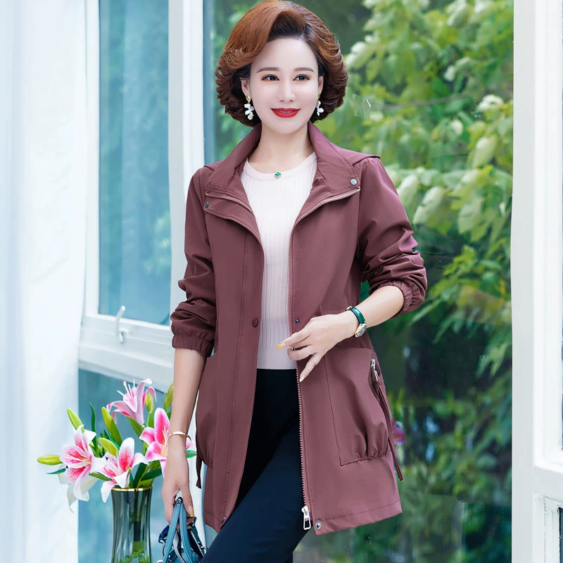 2021 осеннее пальто Женская ветровка куртка короткий Стильный Топ для бабушки осенняя одежда для мамы с капюшоном Фиолетовый