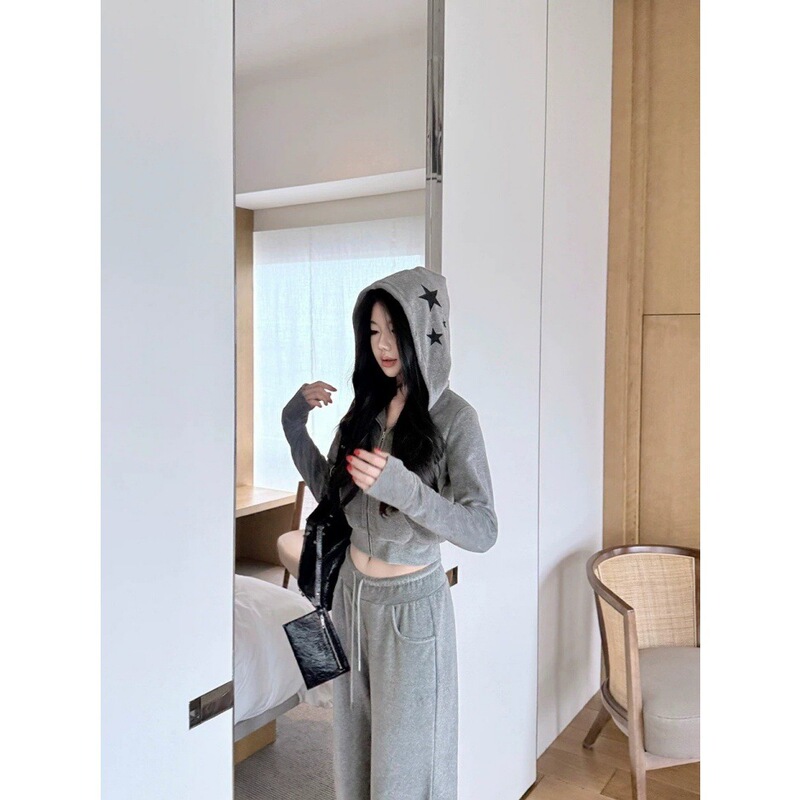 Laareeto star velvet sweatshirt jacket women's autumn 2026 new straight-leg casual pants two-piece set