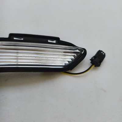 Dönmə işıqları ZS, MGZS, Roewe RX3