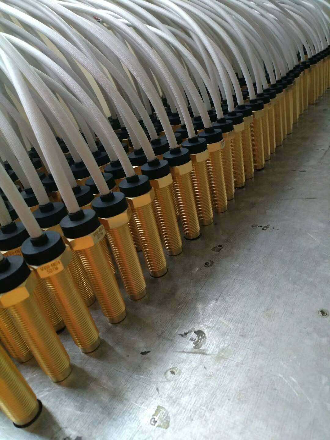发动机转速表传感器 转速传感器