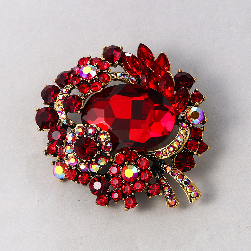 Broche de flor en cristal y vidrio de lujo para mujer boda_voghion.com