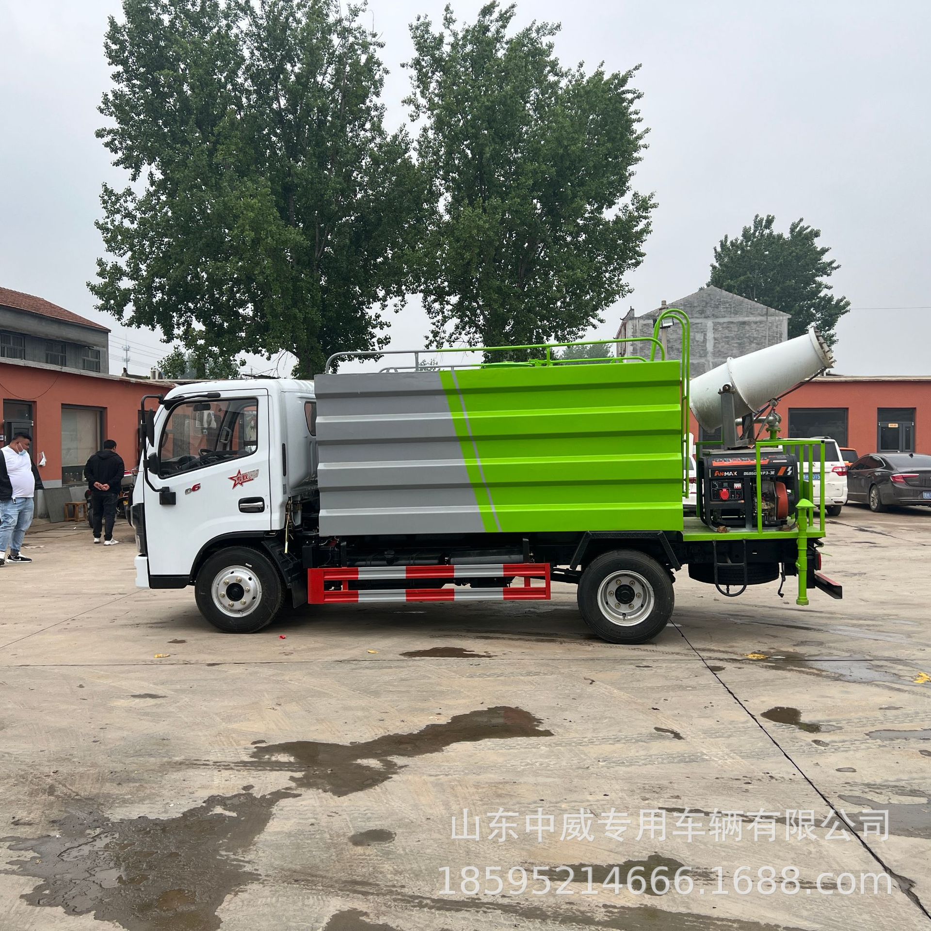 Blue Brand 6-Party Greening Watering and Spraying Truck Construction Site Pavement Cleaning and Maintenance Small Sprinkler and Dust Suppression Truck 5 Tons Sprinkler Truck
