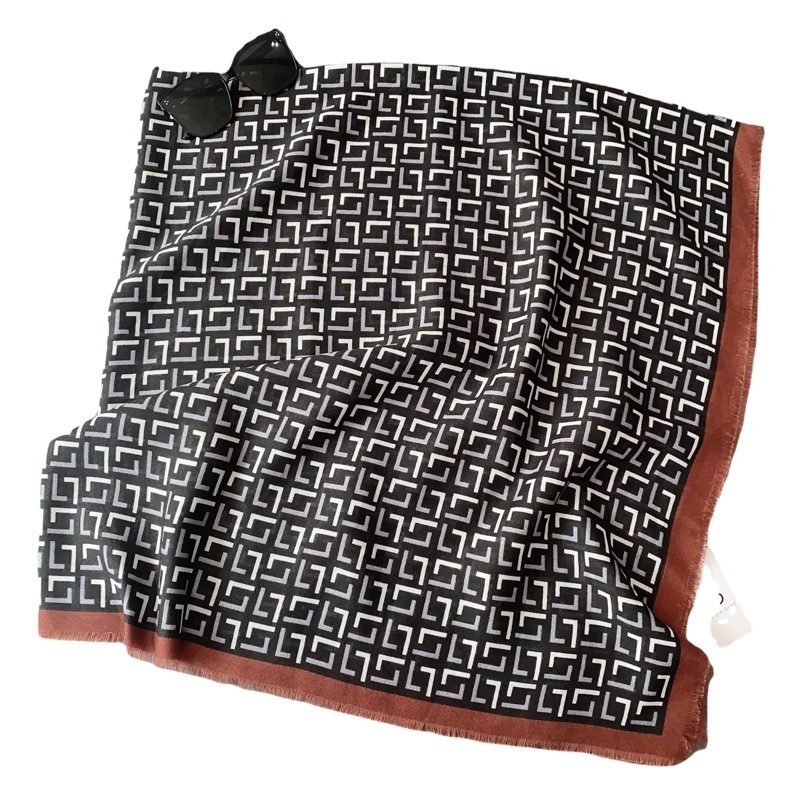 Nueva moda 130cm dividir algodón y lino sensación bufanda contraste color letras elegante todo-fósforo bufanda de seda chal decorativo para mujeres