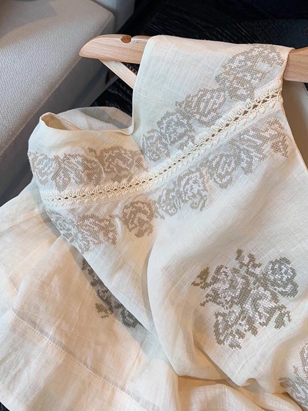 花刺繍リネンノースリーブラウンドネックベスト女性の夏の新しいデザインニッチレトロ怠惰な気質薄いトップ|undefined