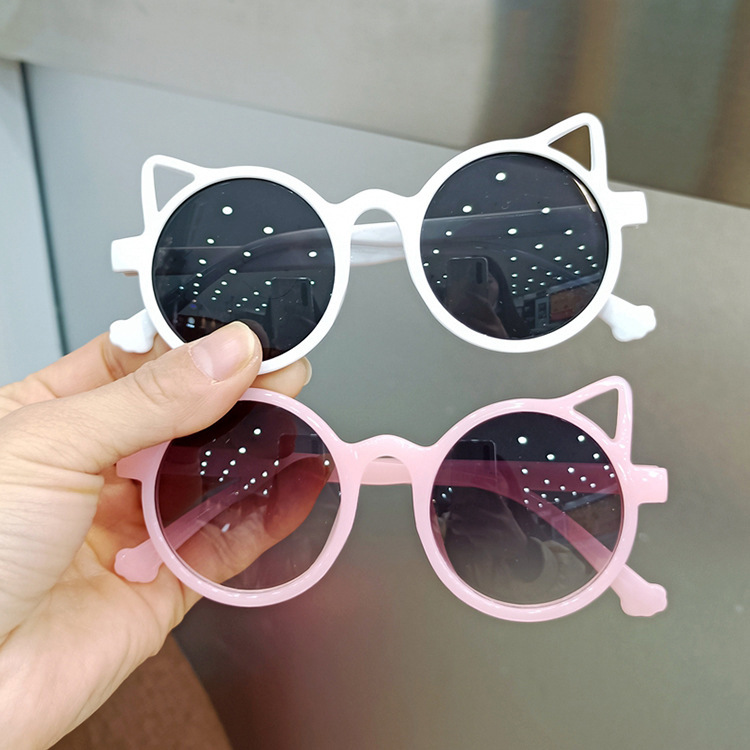 Cat Ears New Fashion Sunglasses display picture 3