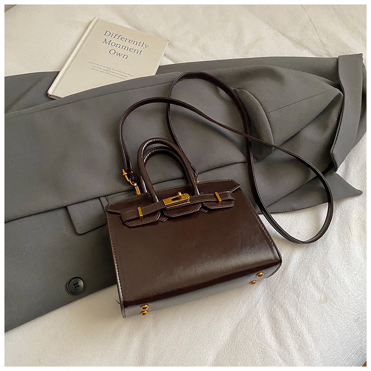 Bolsos de alta sensación de Kelly para mujeres ventas calientes transfronterizas nuevas tendencias de moda bolsos portátiles de platino de lujo ligero versátil bolso de mochila