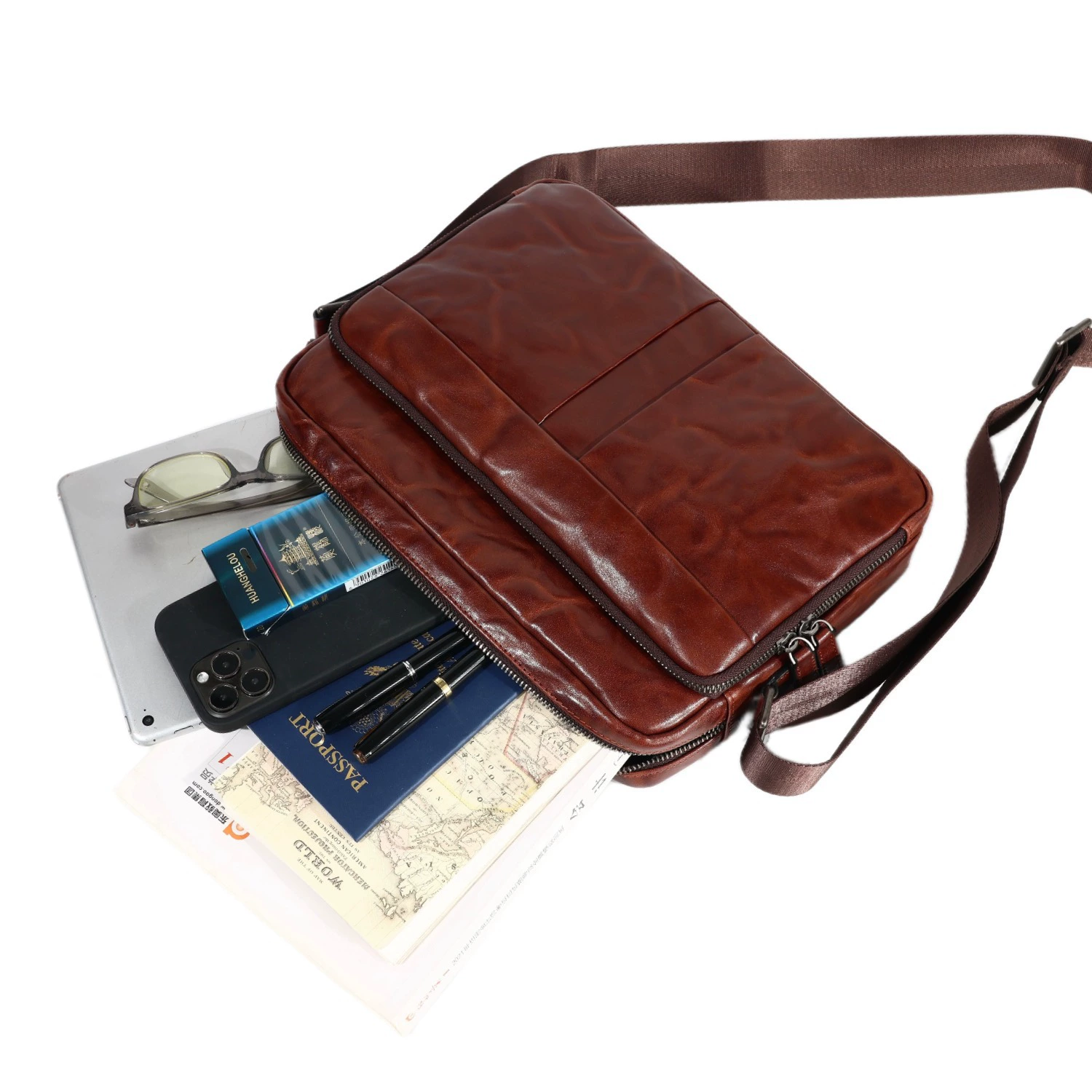 Leather shoulder bag, capacious retro one-shoulder bag for leisure, genuine leather, cowhide, high-end