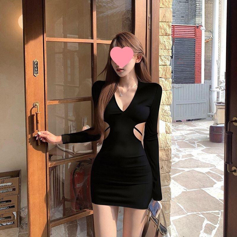 Purely Alluring Black V-Neck Hollow-Out Sexy Hot Girl Style Slim-Fitting Bodycon Dress with Long Sleeves and Short Skirt
