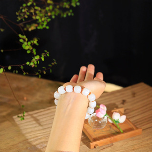 Jin Yu Tang Xinjiang Hotan Jade Boutique White Jade Old Bead Bracelet Full, Smooth, Simple, Unadorless, Far and Simple