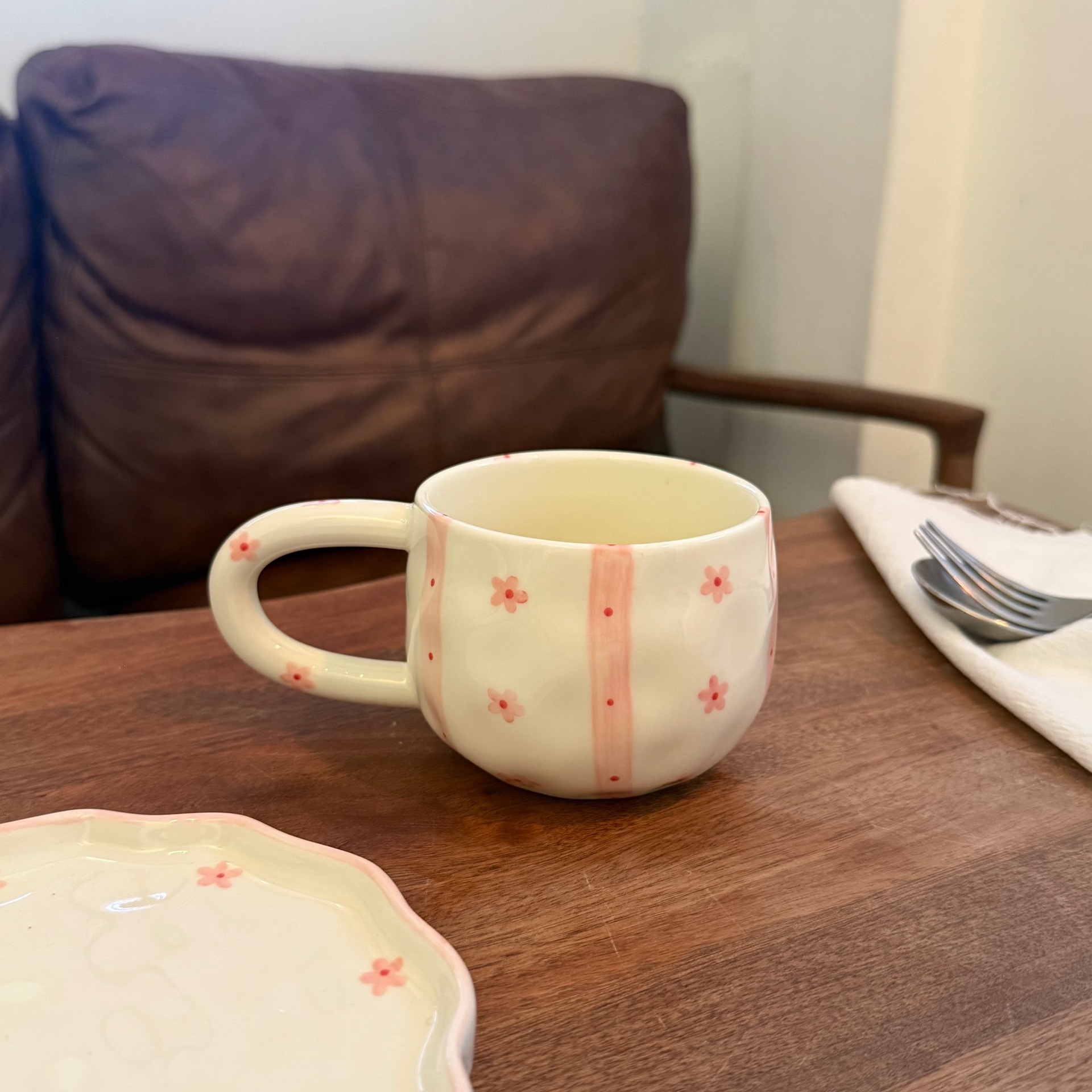 Navidad francesa retro pinza de mano pura pintada a mano taza de café de cerámica plato de alto valor plato de postre de té de la tarde