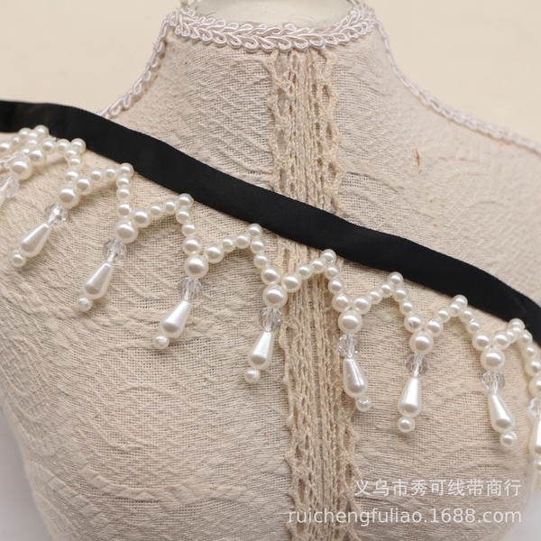 Hair band handmade with tassels pearl