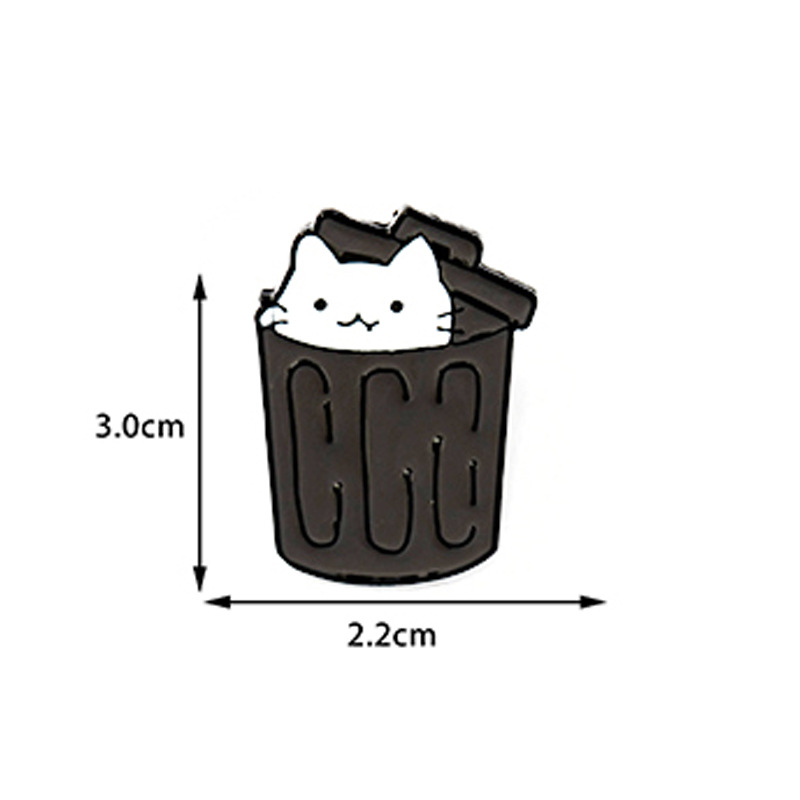 gato de lata de lixo