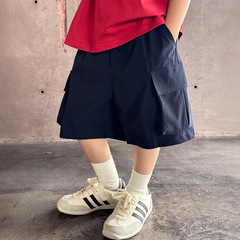 2025 新しい夏のミッドパンツアメリカンスタイルルーズオーバーオール子供カジュアルパンツ屋外速乾性男の子ショーツ