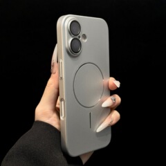 Apple 16Promax 細いサークル磁気電話ケースオールインクルーシブレンズ iPhone15 つや消し超薄型保護カバーに適しています