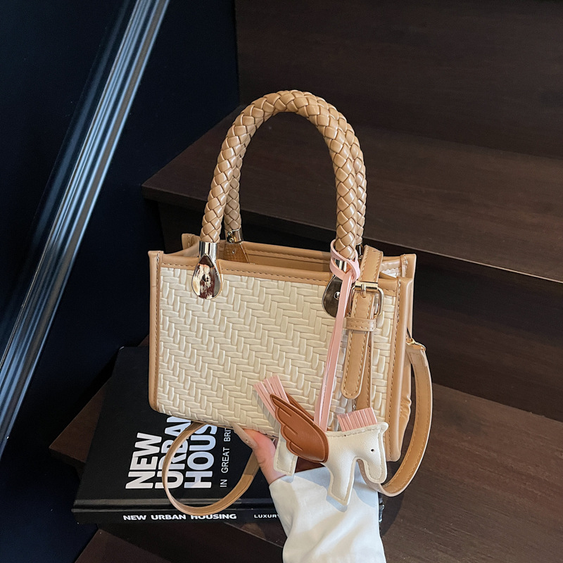 Bolso tejido más vendido de comercio exterior para mujer 2025 nuevo bolso de hombro de moda de color en contraste textura bolso cuadrado pequeño de mensajero de todo fósforo