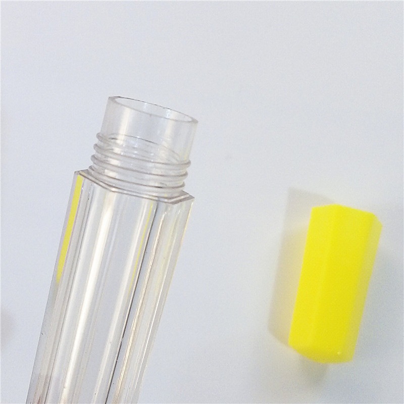 Botella de aguja Botella de aguja de punción Botella de almacenamiento de punción Letra de punción DIY fieltro de lana DIY (botella de cuatro colores)