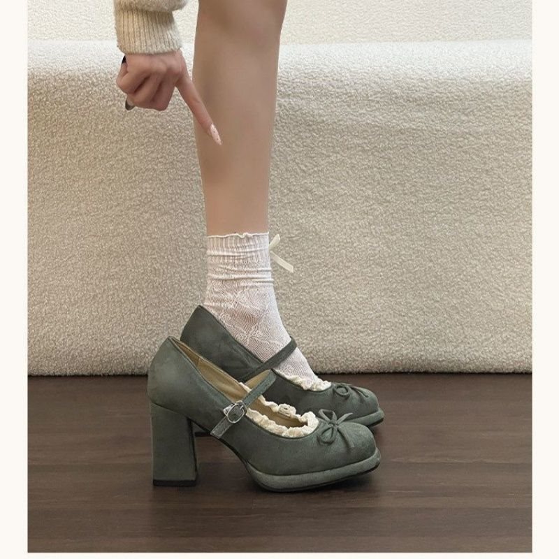 French Retro Mary Jane Shoes for Women 2026 Spring New Style Thick Heel Shallow Mouth Versatile Bow Mint Green High Heels