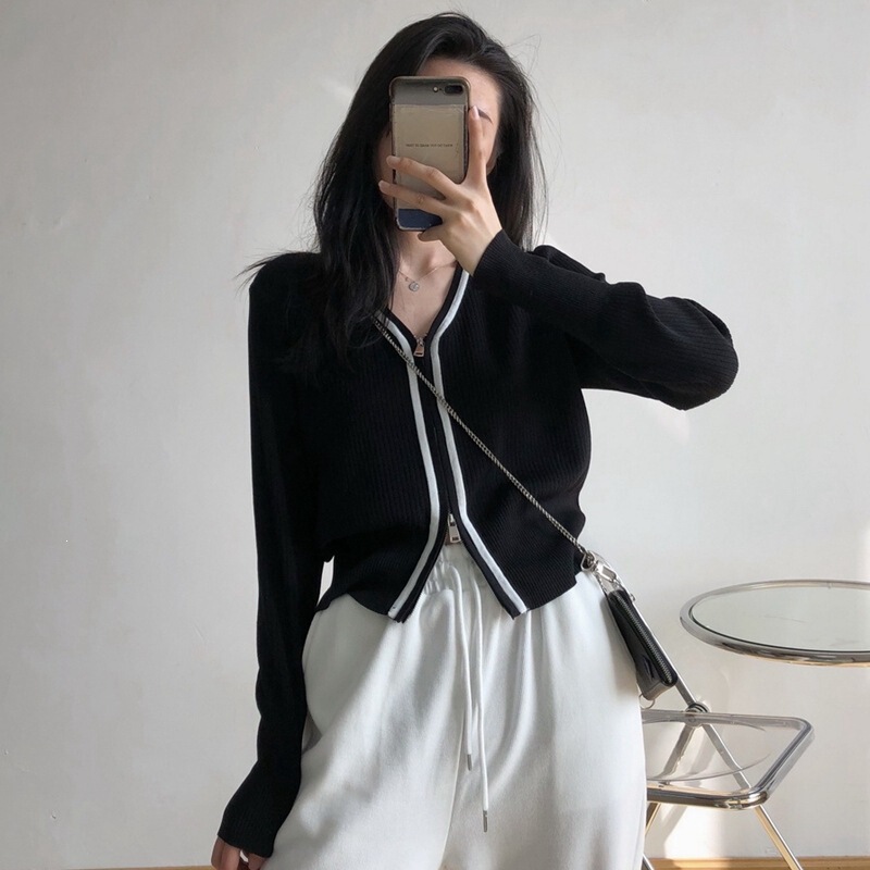 Early autumn 2022 new women's outerwear, ins-style long-sleeve zippered V-neck knitted cardigan sweater jacket for women