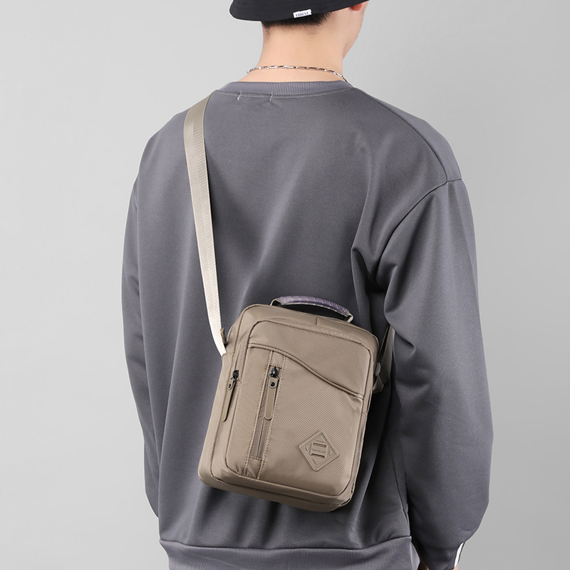 Nuevo bolso de hombro transfronterizo de los hombres de negocios casual vertical bolsa pequeña mochila viaje hombro crossbody bolsa