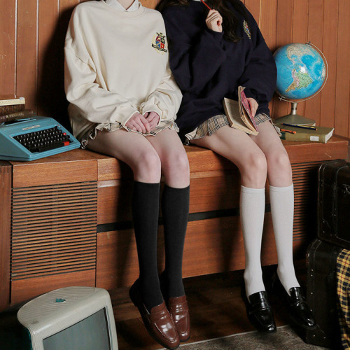 200 stitches versatile foreign trade wholesale cotton socks ins student long socks autumn and winter calf socks jk slim leg socks pressure over the knee