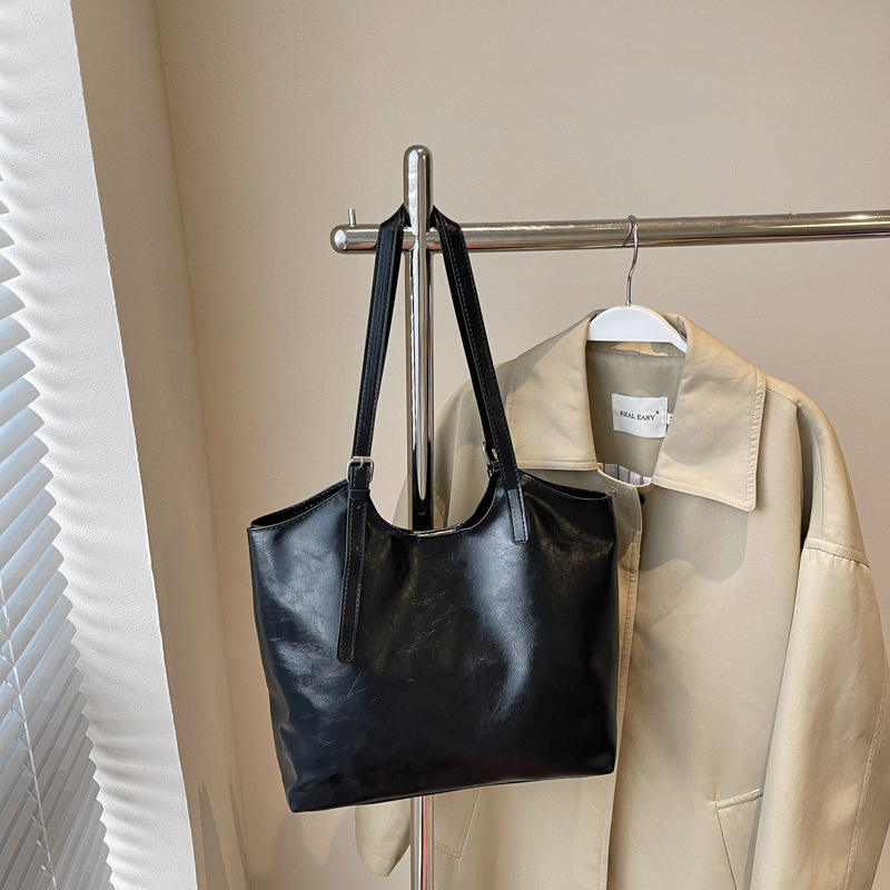 Otoño y invierno nuevo tipo de piel de cera de gran capacidad tote bag para mujeres de alta calidad de viaje al trabajo tote bag para mujeres 2024 tote bag