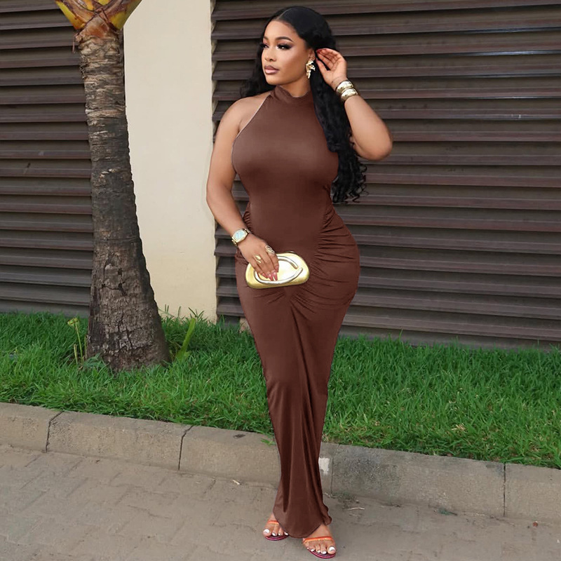 European and American Style Cross-Border Solid Color Slim-Fit Women's Halter Neck Hiking Bodycon Dress with High Collar and Ruched Design, Sleeveless Long Dress for Going Out