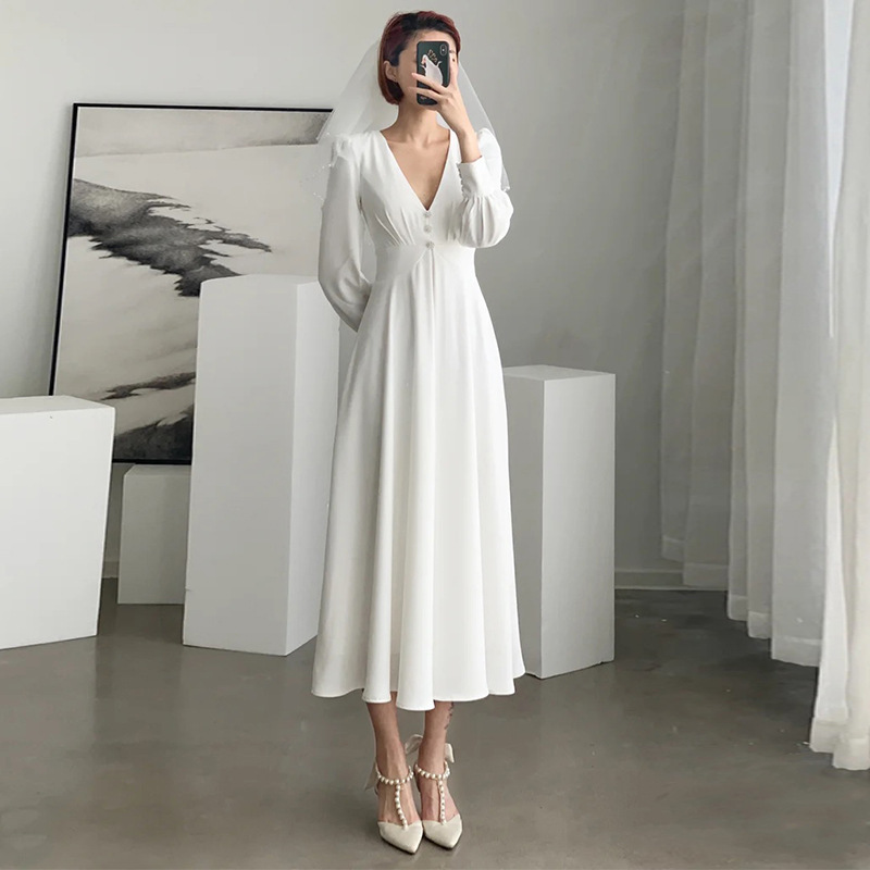 Long-Sleeved White Evening Dress for Women, Spring Certificate-Taking White Dress, Niche Annual Party Dress, Can Be Worn at Ordinary Times