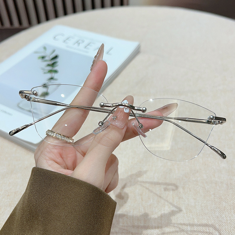 Korean Style Rimless Gold Wire Edge Anti-Blue Light Flat Glasses for Men and Women Retro Cat-Eye Myopia Glasses Can Be Equipped with 50-400 Degrees