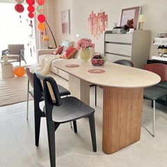 2024年新型中古風白蝋木食卓洞石岩板小戸型楕円形デザイナーフレンチ食卓