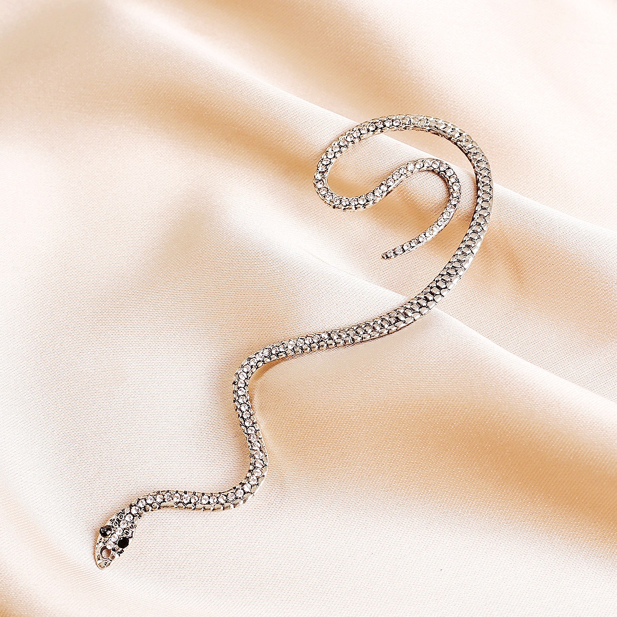 Orecchini gotici retrò con ali da elfo, clip per le orecchie per le donne, stile dark, stile punk, orecchini da diavolo, orecchini a forma di drago, ganci per le orecchie_voghion.com