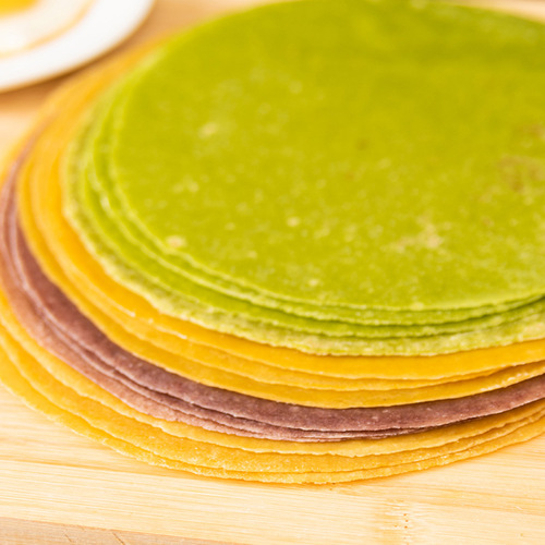 Handmade Spinach Wrap Thin Crisp Pancake Skin Purple Sweet Potato Pumpkin Instant Food Home Use Handheld Noodle Pancake Staple Food Manufacturer to Distribute Wholesale
