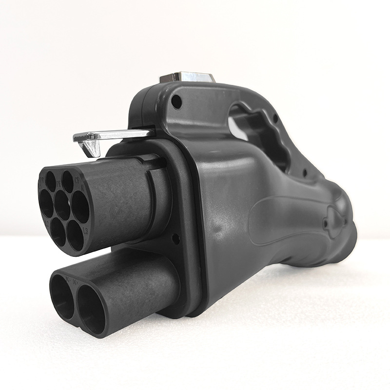 Dc European Standard to National Standard Ccs2 to Gbt 300A 300Kw Electric Vehicle Charging Adapter