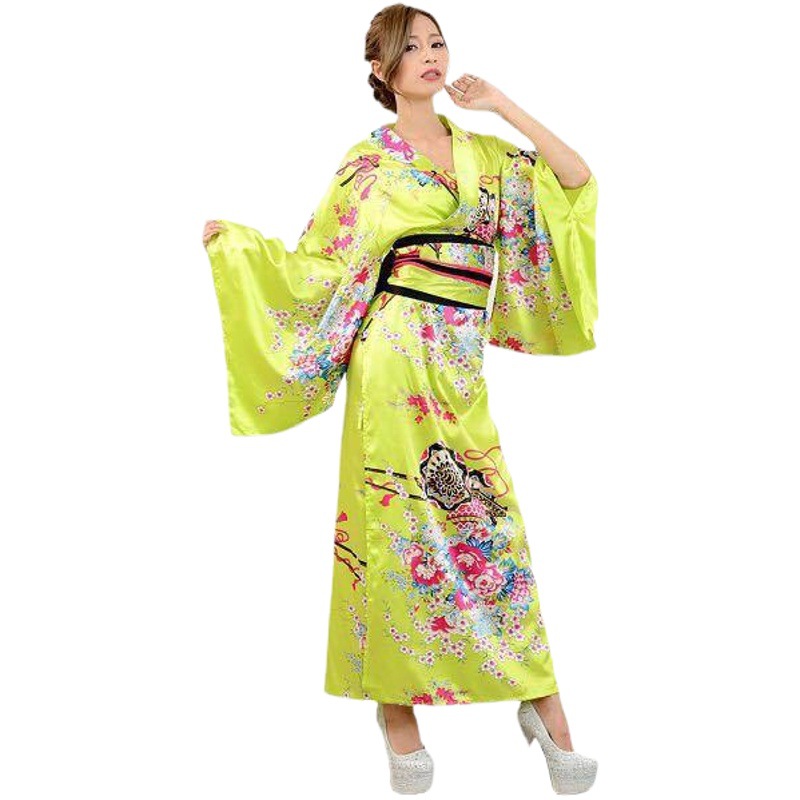 Las mujeres tradicionales japonesas vestido formal Albornoz rendimiento de dibujos animados foto traje kimono etapa rendimiento ropa foto entrega