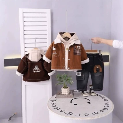 Комплект для мальчиков утеплённая куртка на флисе 3 предмета