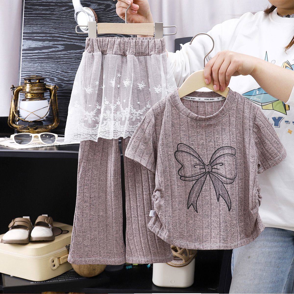 튤 슈트 핑크 그레이