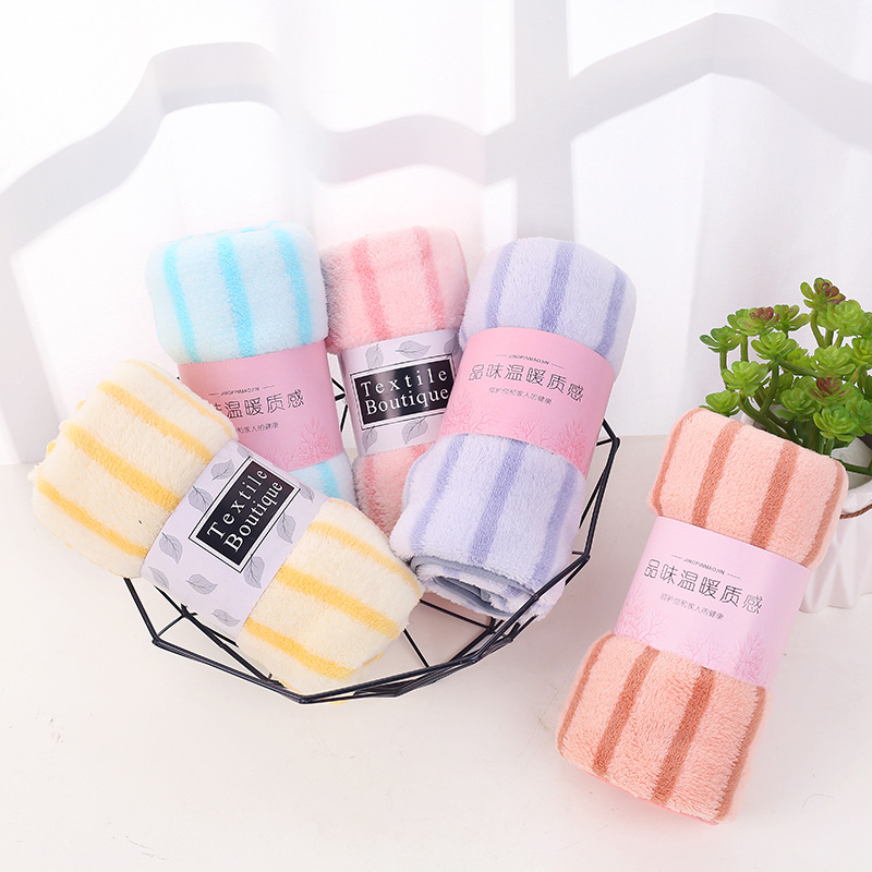 廠家批發毛巾菠蘿格高密經編珊瑚絨毛巾外貿柔軟吸水可印LOGO