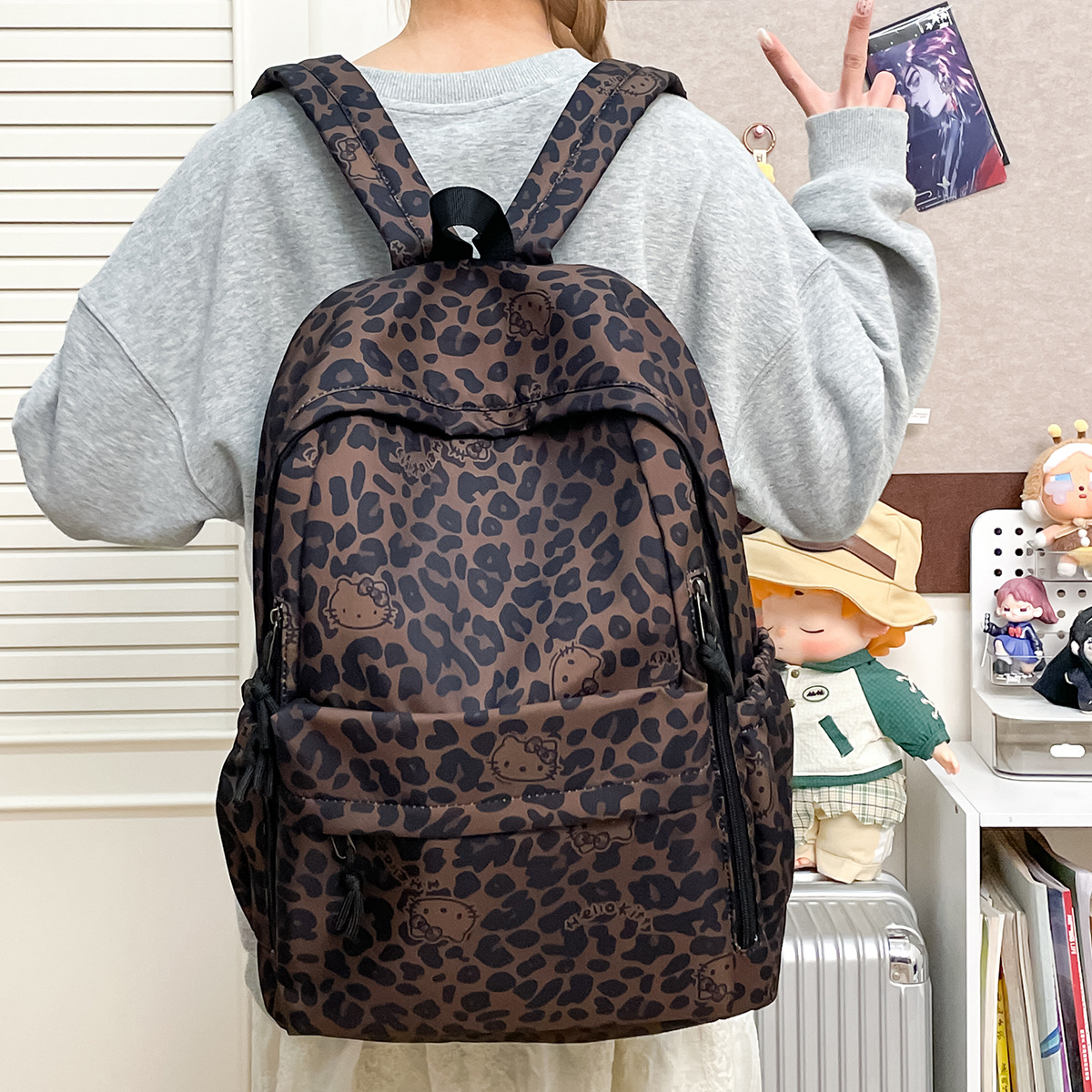 跨境现货设计感小众豹纹双肩包可爱猫咪旅行背包中学生书包高颜值