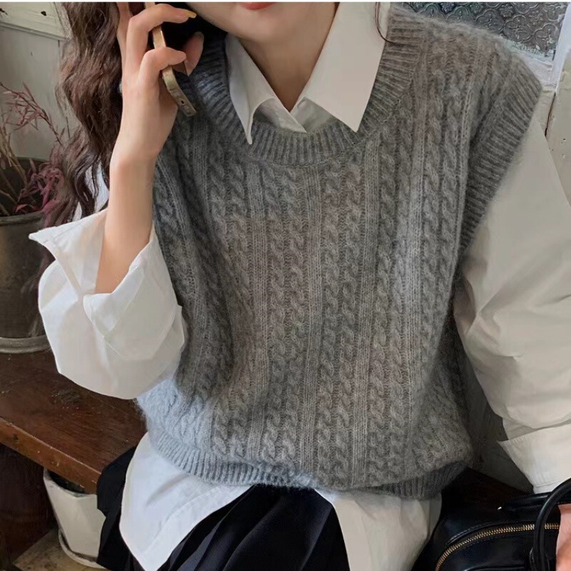 100 Wool Knitted Twist Vest Women's Autumn and Winter Stacked Shirt Outer Waistcoat Slimming Solid Color Wool Vest Trendy 100 Wool Knitted Twist Vest Women's Autumn and Winter Stacked Shirt Outer Waistcoat Slimming Solid Color Wool Vest Trendy