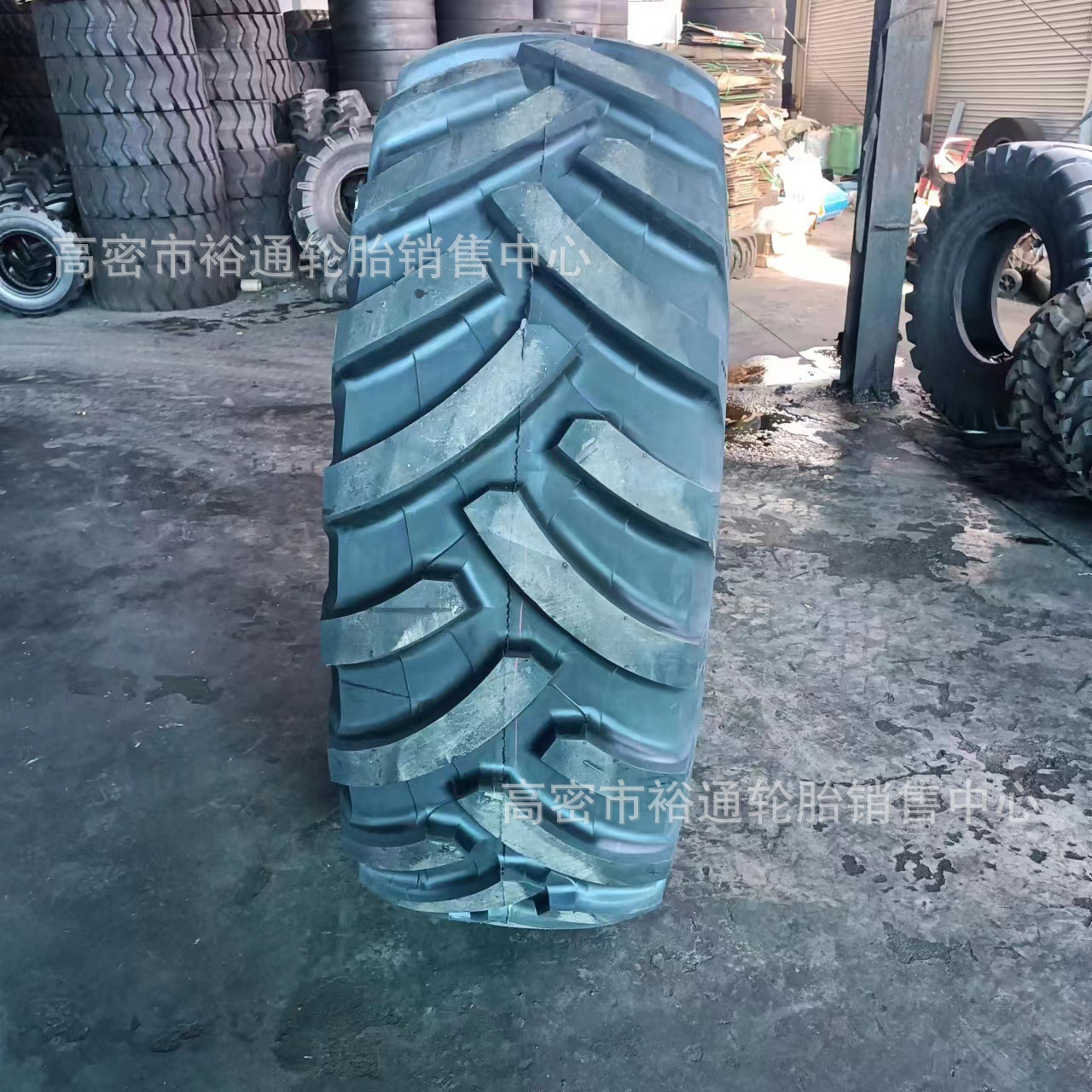 工程机械轮胎23.1-26-30-34 农用拖拉机收割机轮胎26.5-25 28L-26