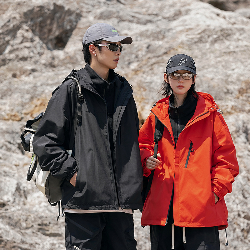 王俊凯同款骆驼冲锋衣三合一男女防泼水防风透气户外登山骑行夹克