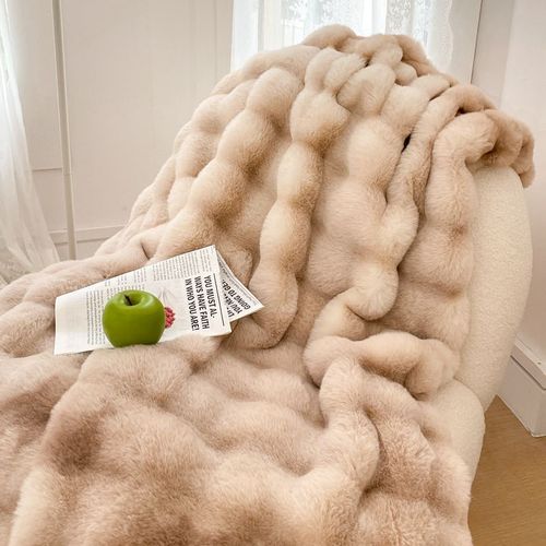 类皮草兔毛绒毛毯冬季加厚午睡毯子牛奶绒沙发空调毯珊瑚绒盖毯