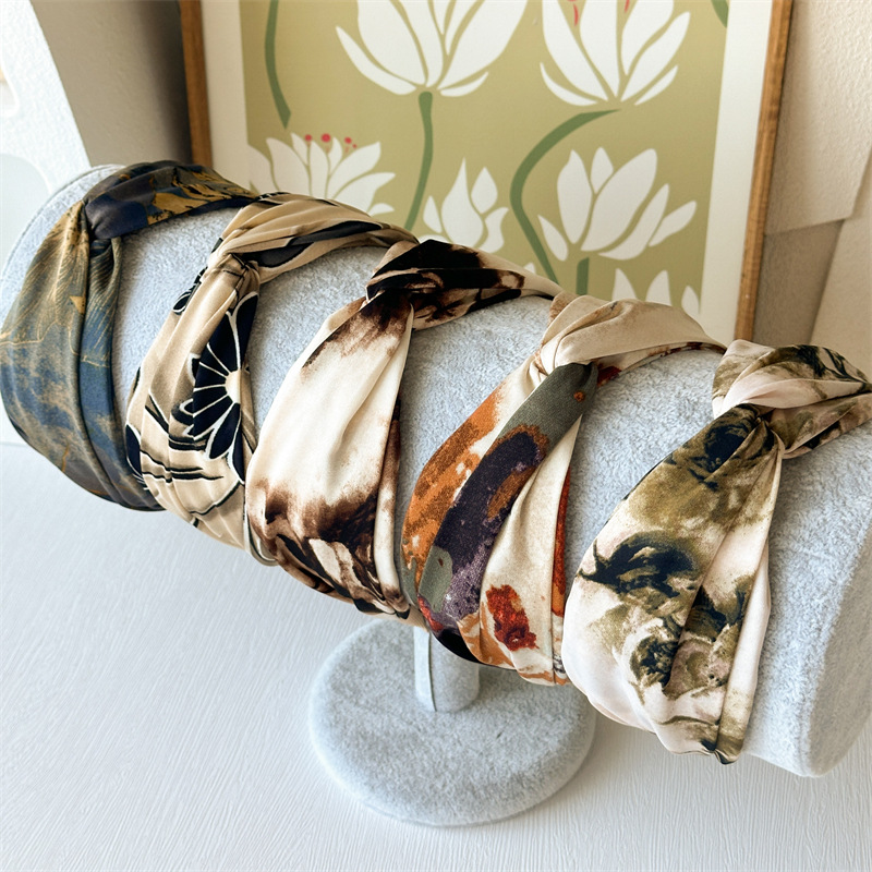 309g Weight Hair Band Hair Accessories Type 1 Piece Quantity Holiday, Daily Occasion Color Block Pattern Women's Gender Printing Design Simple Style, Classic Style Style New Printed Headband Tie-Dyed Vintage Oil Painting High Skull Top Cross Wide Version High Sense Headband Female Is Summer Updo 1