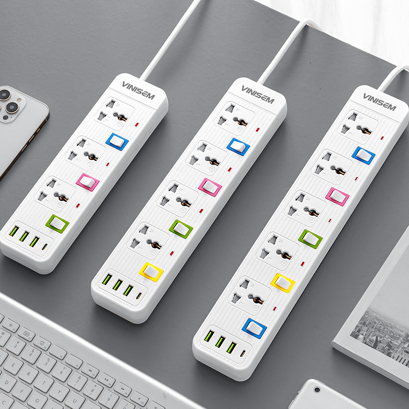 独立开关跨境插线板带USB type C万能孔英规插座南美柬埔寨接线板