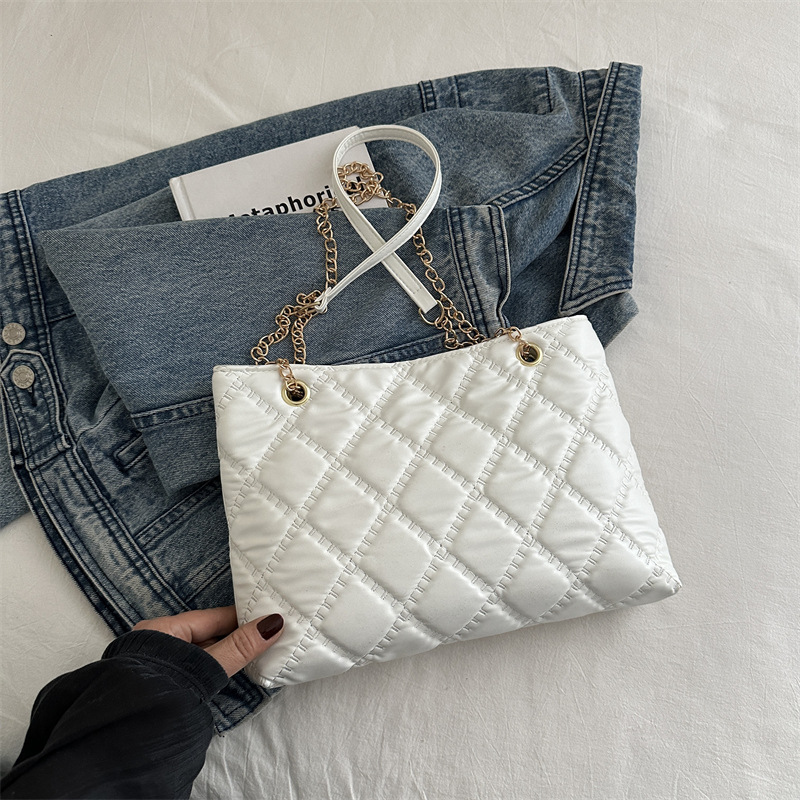 Bolso de gran capacidad de diamante para mujeres 2024 nueva moda de moda de cadena de moda bolso de hombro bolso de mano bolso de compras