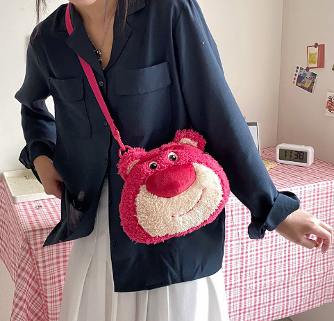 딸기곰 머리 가방