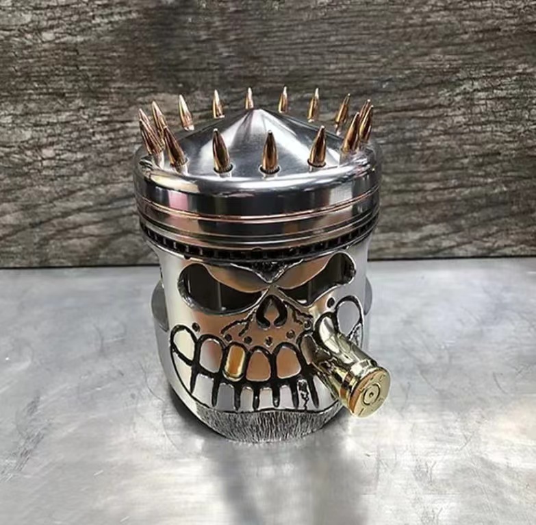 Comercio exterior Venta caliente PistonSkullFaceSculpture pistón cráneo cara escultura resina engranajes adornos