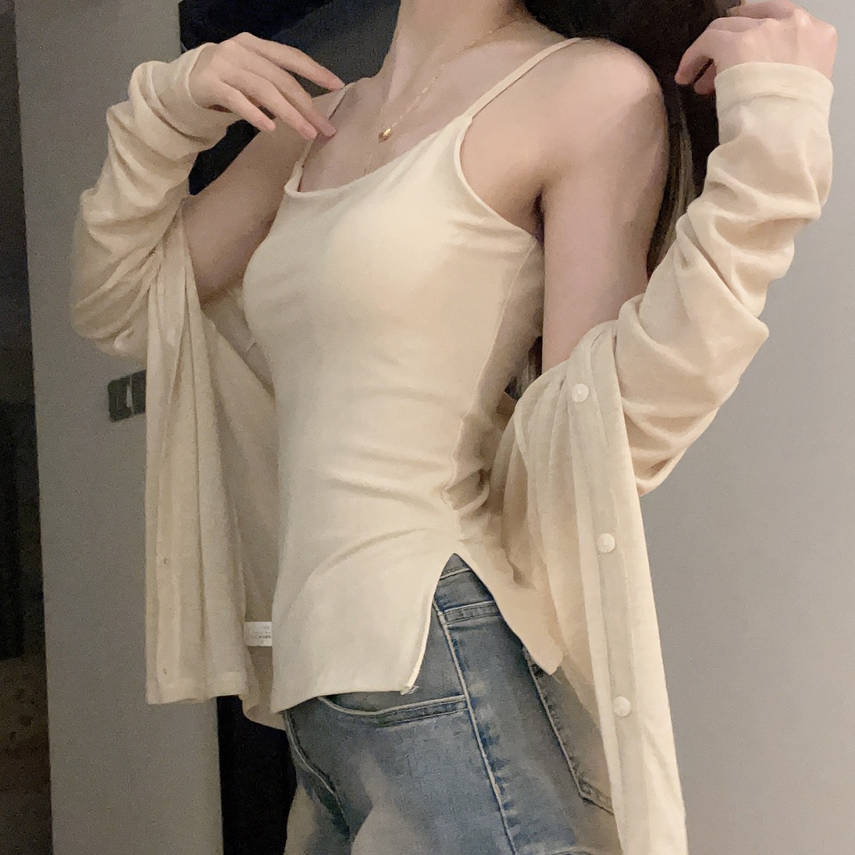 Japonés retro Hong Kong estilo puro algodón de una sola pieza irregular oblicua split camisola cómodo color sólido interior superior para las mujeres