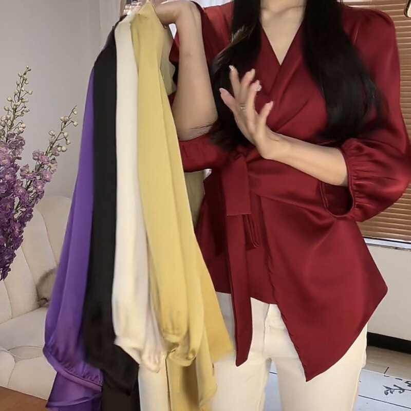 New Style French Design Satin Blouse with Tie, Purple Slim-Fit Shirt, Waist-Cinching, Niche Fashion New Style French Design Satin Blouse with Tie, Purple Slim-Fit Shirt, Waist-Cinching, Niche Fashion